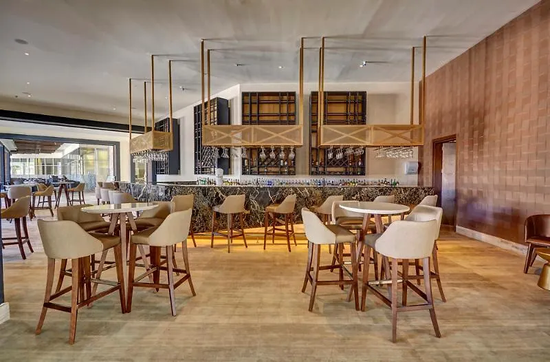 Hotel Royalton Bávaro